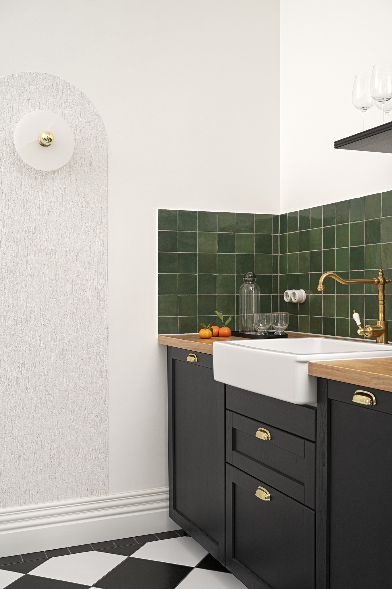 Fürdőszoba zöld csempével